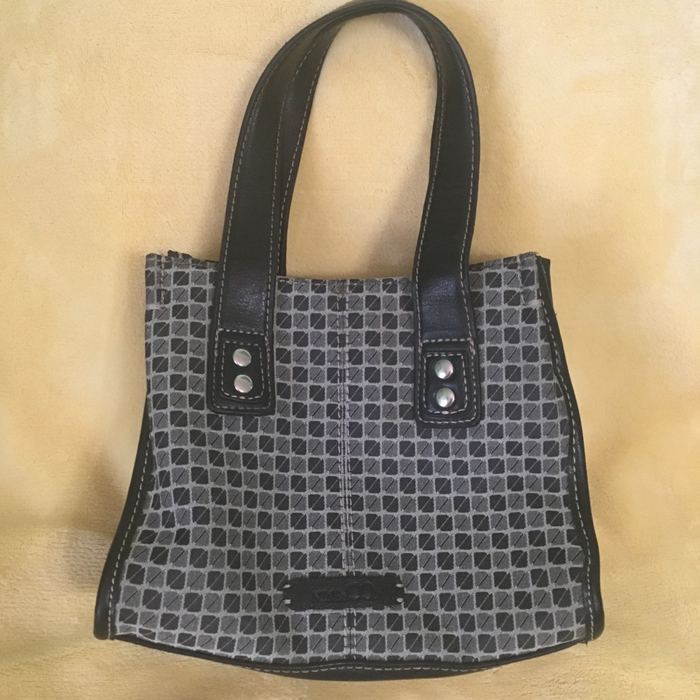 ✨HOST PICK✨ Nine & Co mini purse